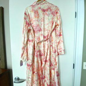 NWT Pink Marble Satin Mid-Length Robe w/ Pockets